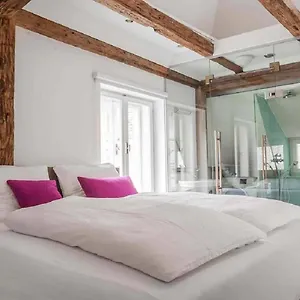 https://goldene-pastete-urban-luxury-apartments.graz-austria-hotels.com